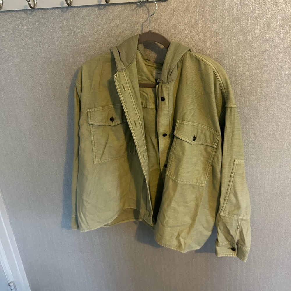 American Eagle Green Shacket with Hood Size XL